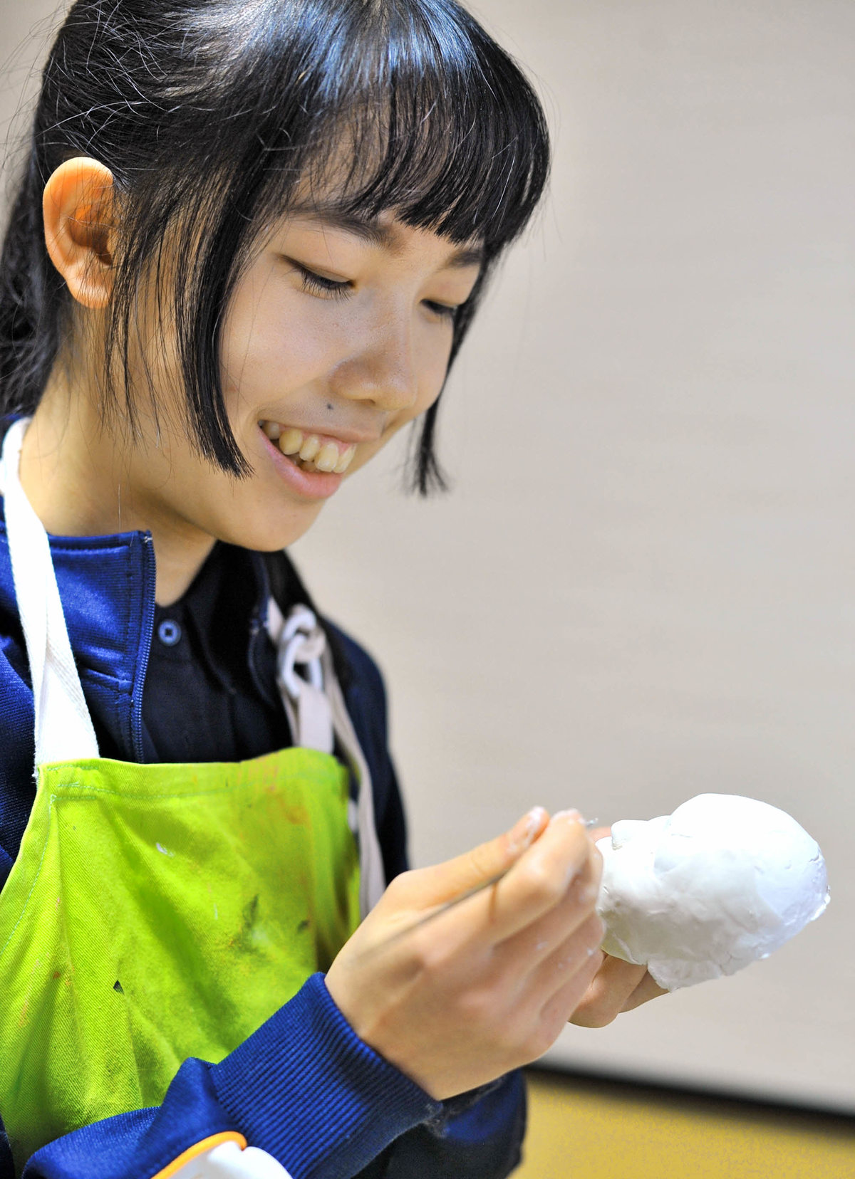 美術工芸甲子園で最高賞 宍道高 野﨑さん 人形 姫 異彩放ち高評価 山陰中央新報デジタル