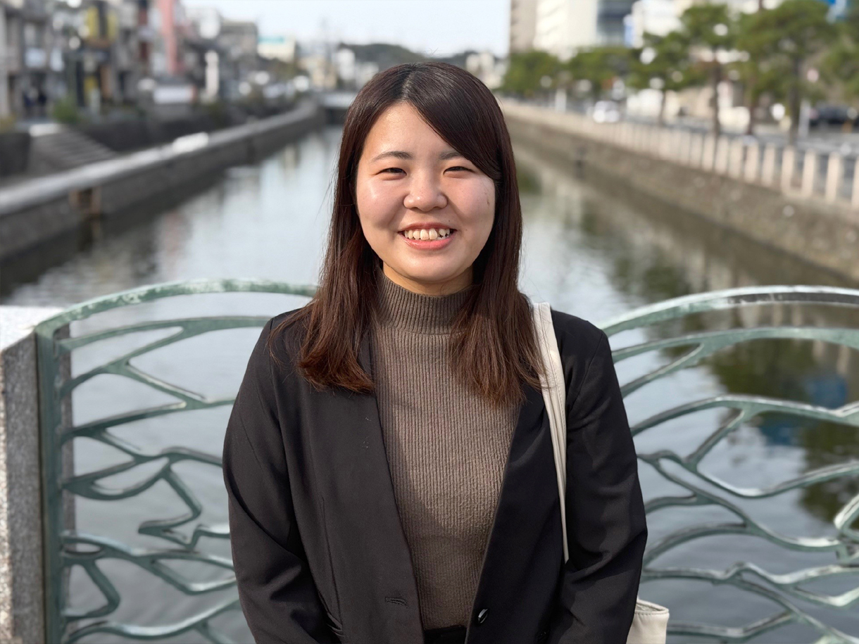 芝内 菜々