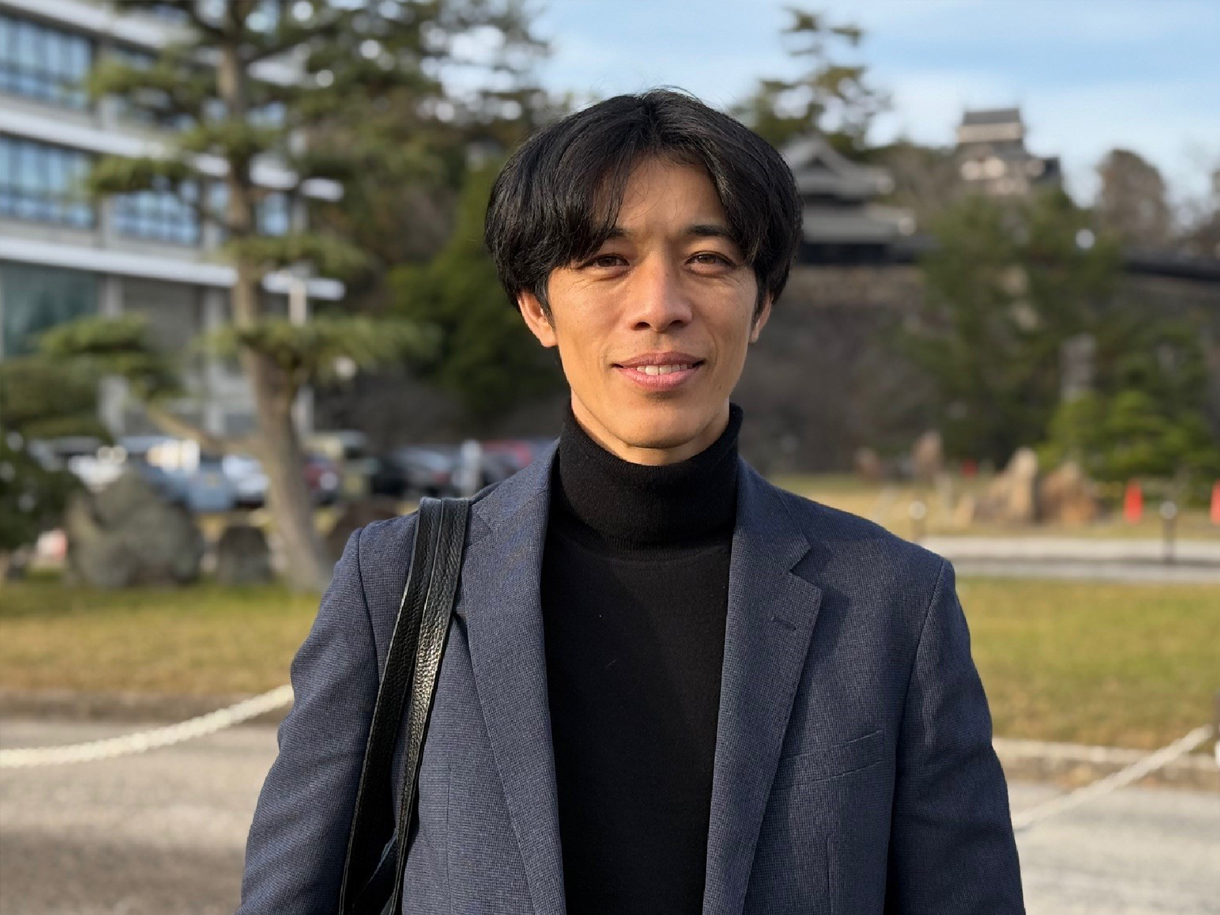 藤間 祟之