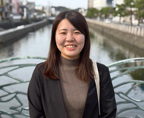 芝内 菜々